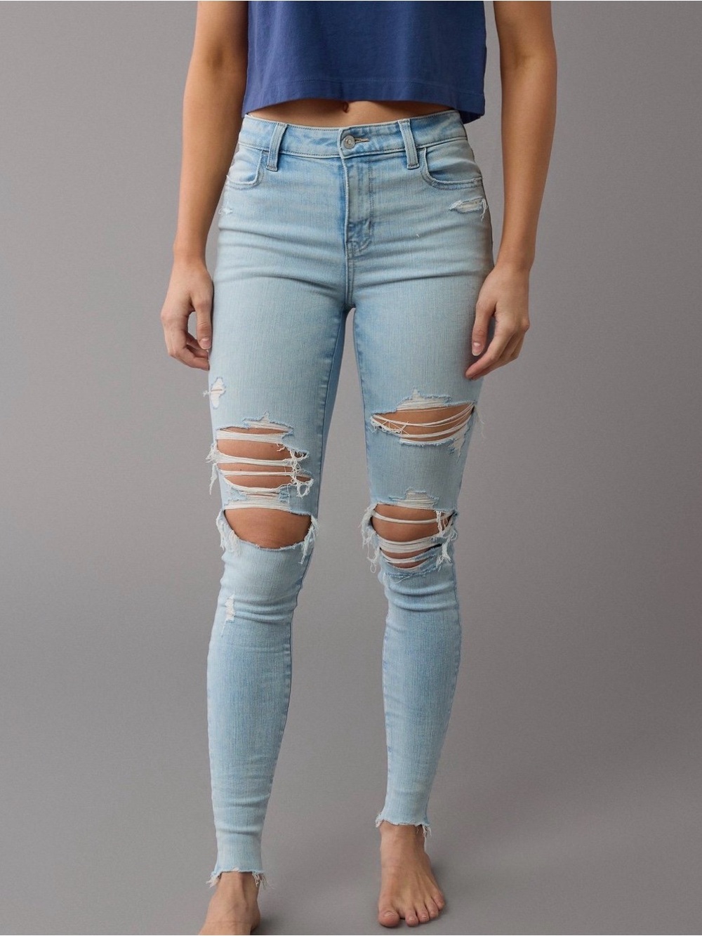 American Eagle distressed Jeggings 6 skinny jeans
